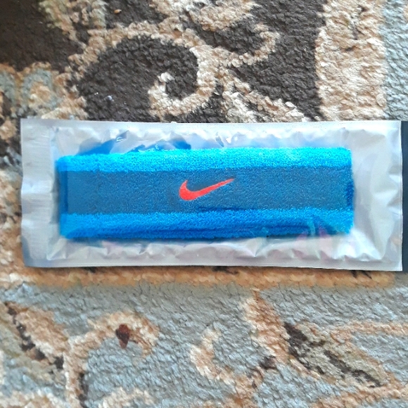 4x*Host Pick*Nike unisex headband - Picture 3 of 12